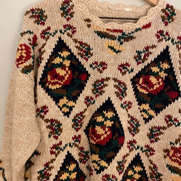 Vintage 80s Floral Hand Embroidered Sweater - Picture 5 of 7